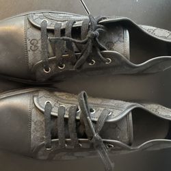 Men’s Gucci Shoes (Size 9.5) 