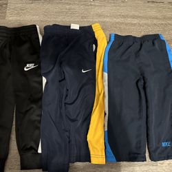 Toddler Boy 2t-3t $1