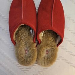Men’s Uggs Slippers