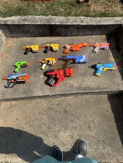 Nerf pistols lot 