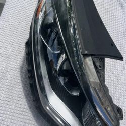 2019-2020 Kia Optima  Headlight Oem 