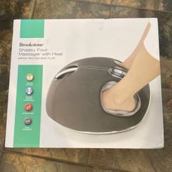 Brookstone Shiatsu Foot Massager With Heat