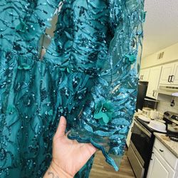 Prom Dress Size M-L Shoes 7.5 dark turquoise