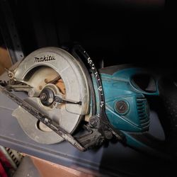 Makita Corded Skill saw