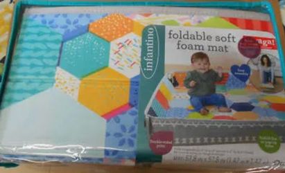 Infantino foldable soft foam mat
