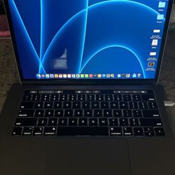 MacBook Pro 13” (Mid 2018)