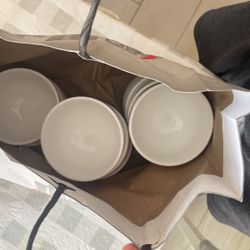 Sur La Table Bowls 8 Piece