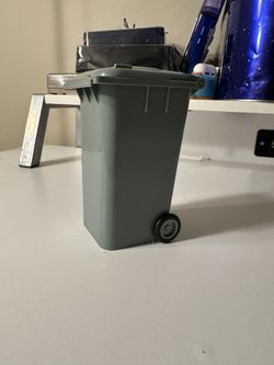 Mini Desktop Trash Bin Grey Lot#2 Not From Dollar Tree Store