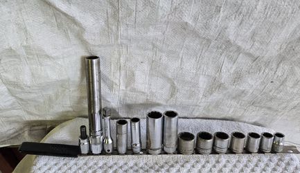 Socket set and Rail holder