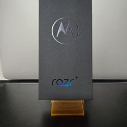 Motorola Moto Razr+ 5G 256GB For (Spectrum Mobile) Only 