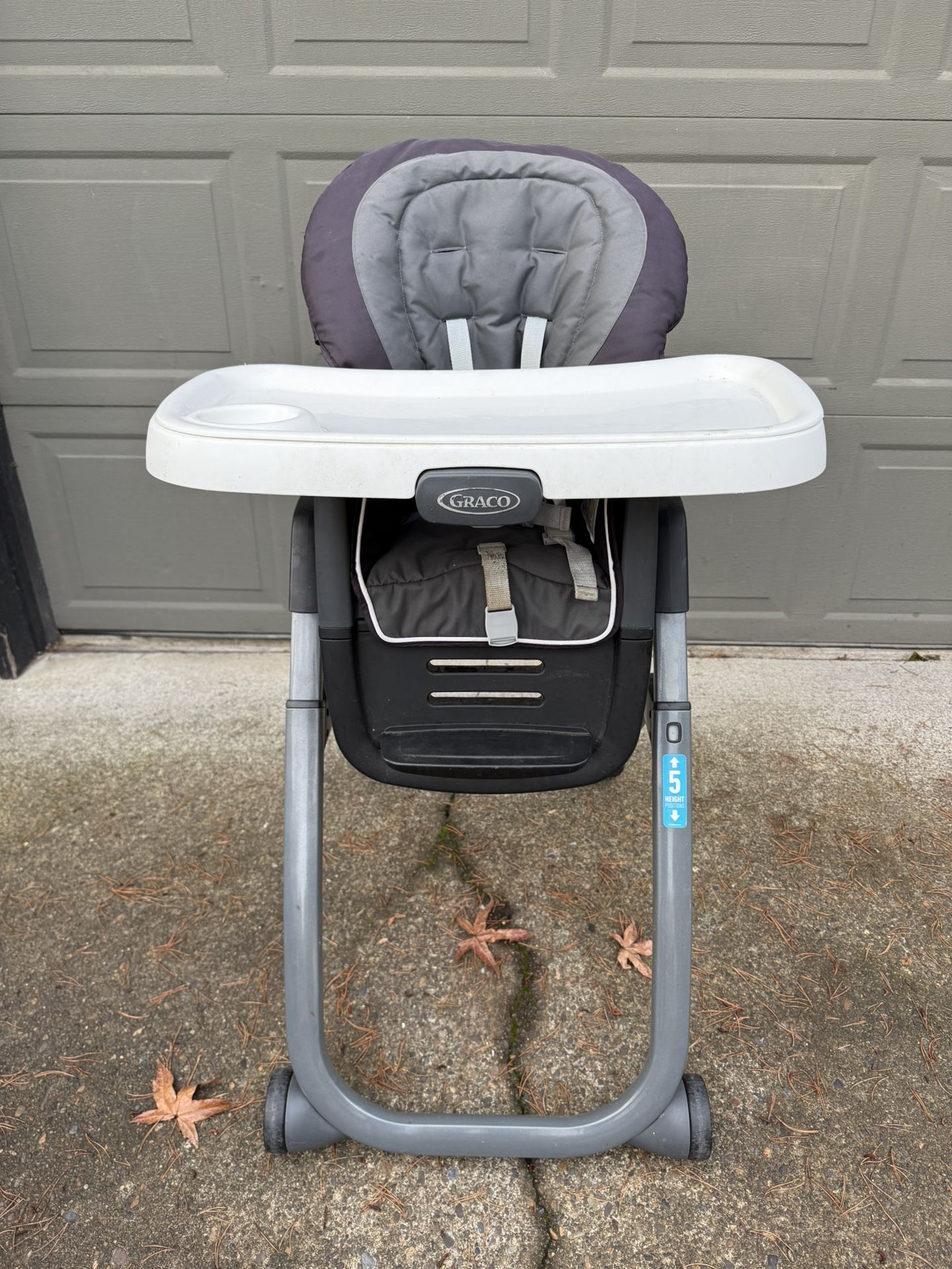Graco Duo Diner DLX High Chair – Adjustable, Easy Clean