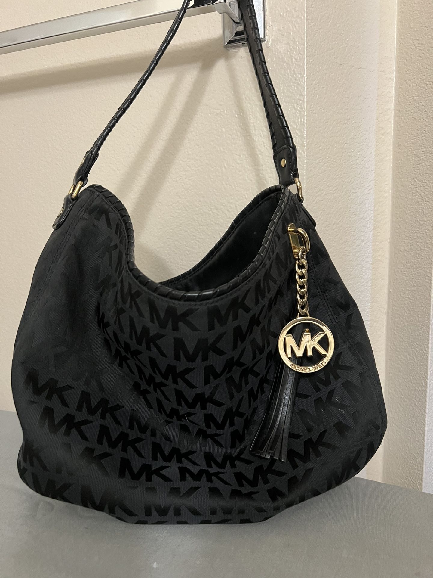 Michael Kors Hobo Bag