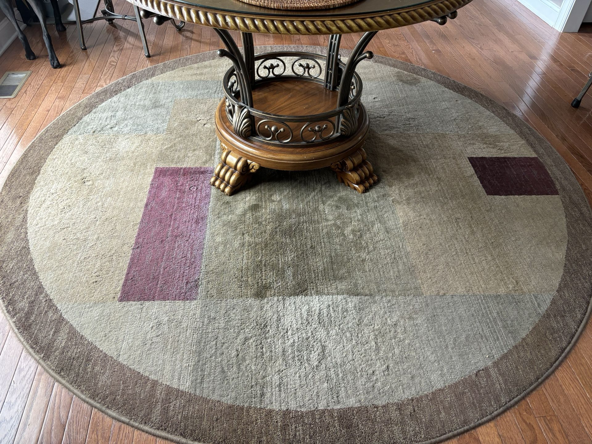 Round Oriental Rug