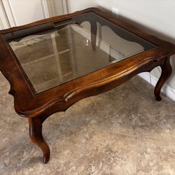 Like NEW WayFair COFFEE End TABLE  *MAKEanOFFER*