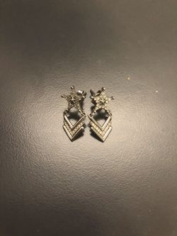 Silver modern earrings