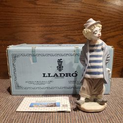 Lladro Little Traveler Figurine
