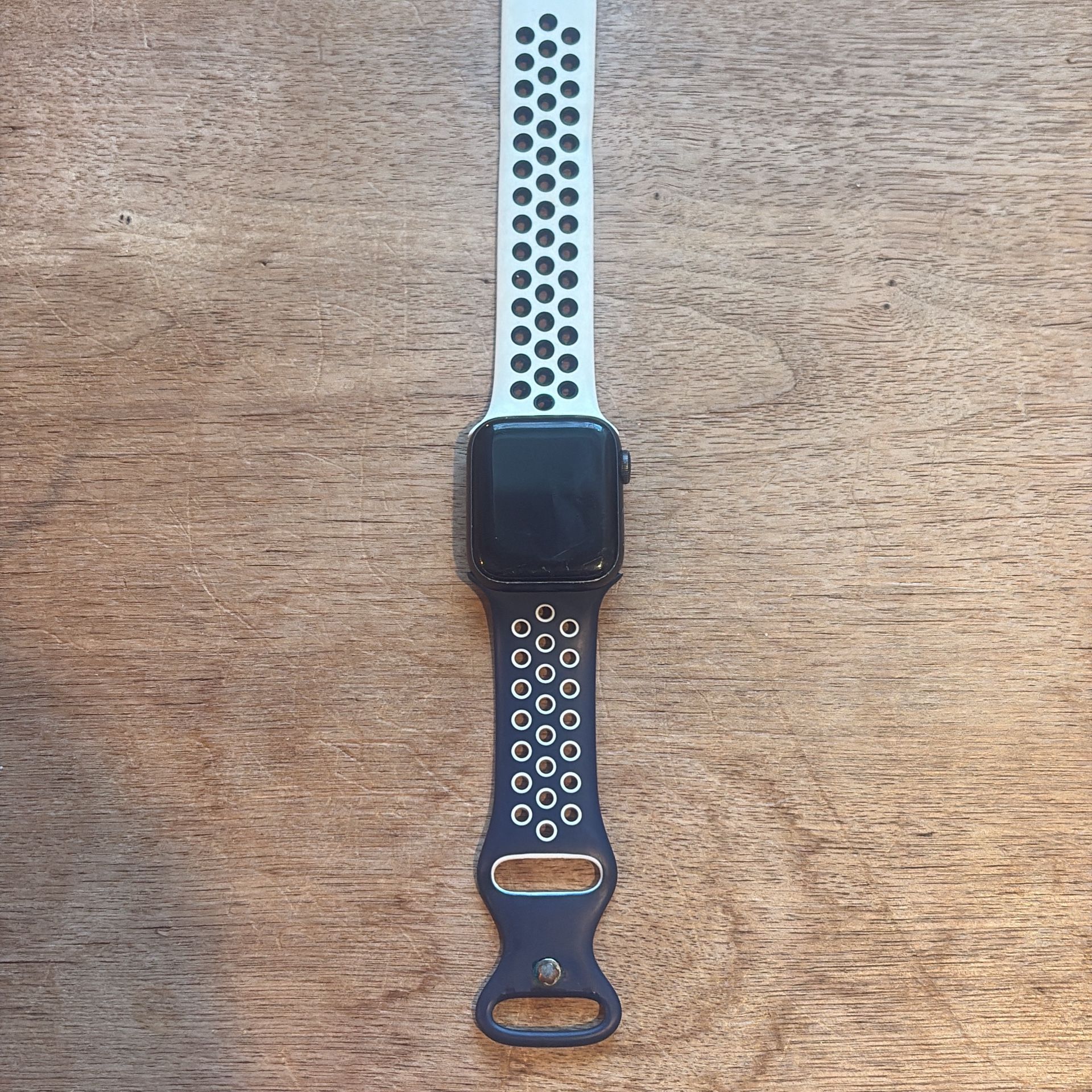 Apple Watch SE 40mm