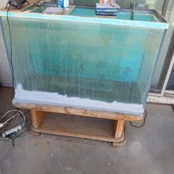Big 120 Gallon Tall Fish Tank With A Leak