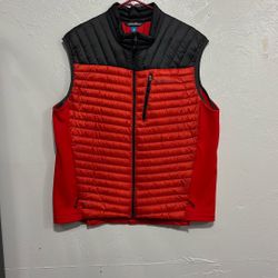 Eddie Bauer Men’s Puffer Vest