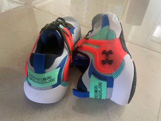Under armor shoes