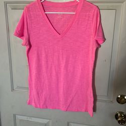 Mossimo Supply Co. Hot Pink V-neck Tee Size L
