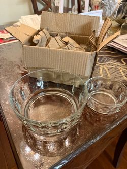 6 Glass Bowls
