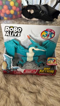 Robo Alive Dino Action Pterodactyl by ZURU. - I Move & Roar