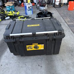 DEWALT Tough Chest 38 in. W 63 Gal. Polypropylene Rolling Tool Box