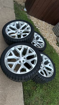 24” brushed silver snowflakes on 33x12.50R24 All Terrains $2200 CASH