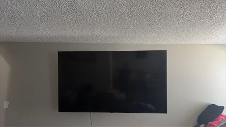 83” Samsung smart 4K tv $1000