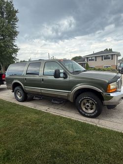 Ford excursion v10 2010
