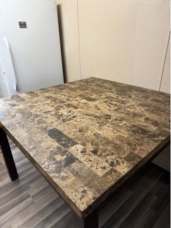 Table & chairs