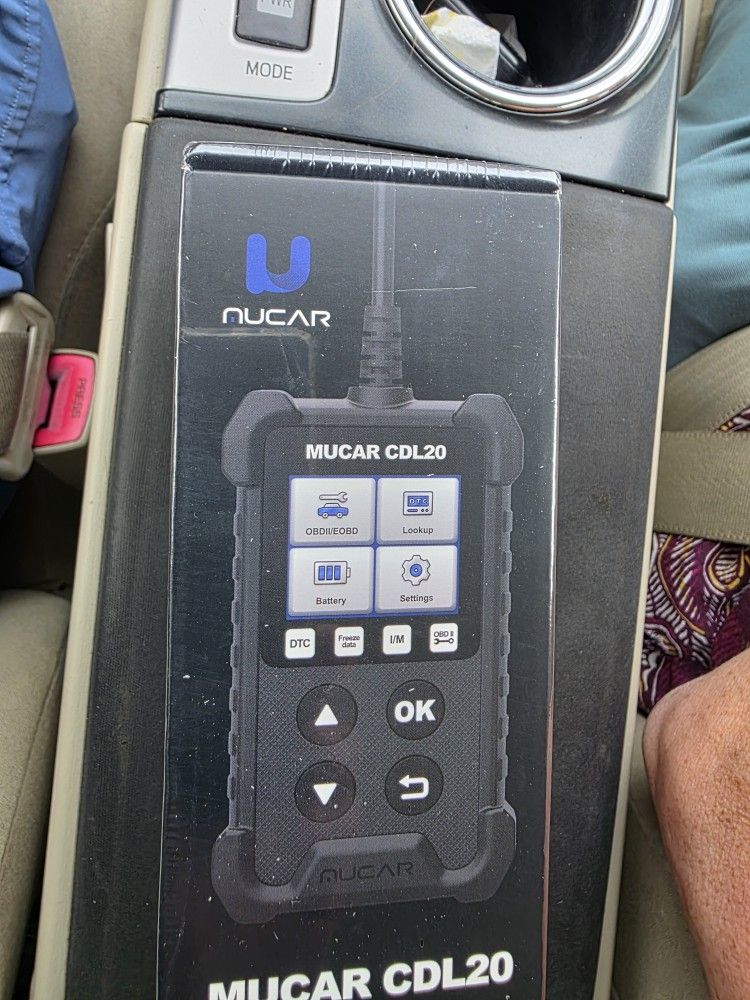 Brand new OBD2 OBDII OBD II 2 automotive repair scanner car code reader