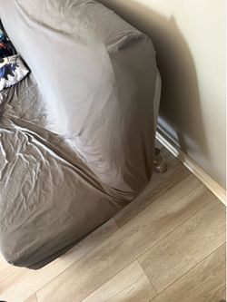 Queen size Futon