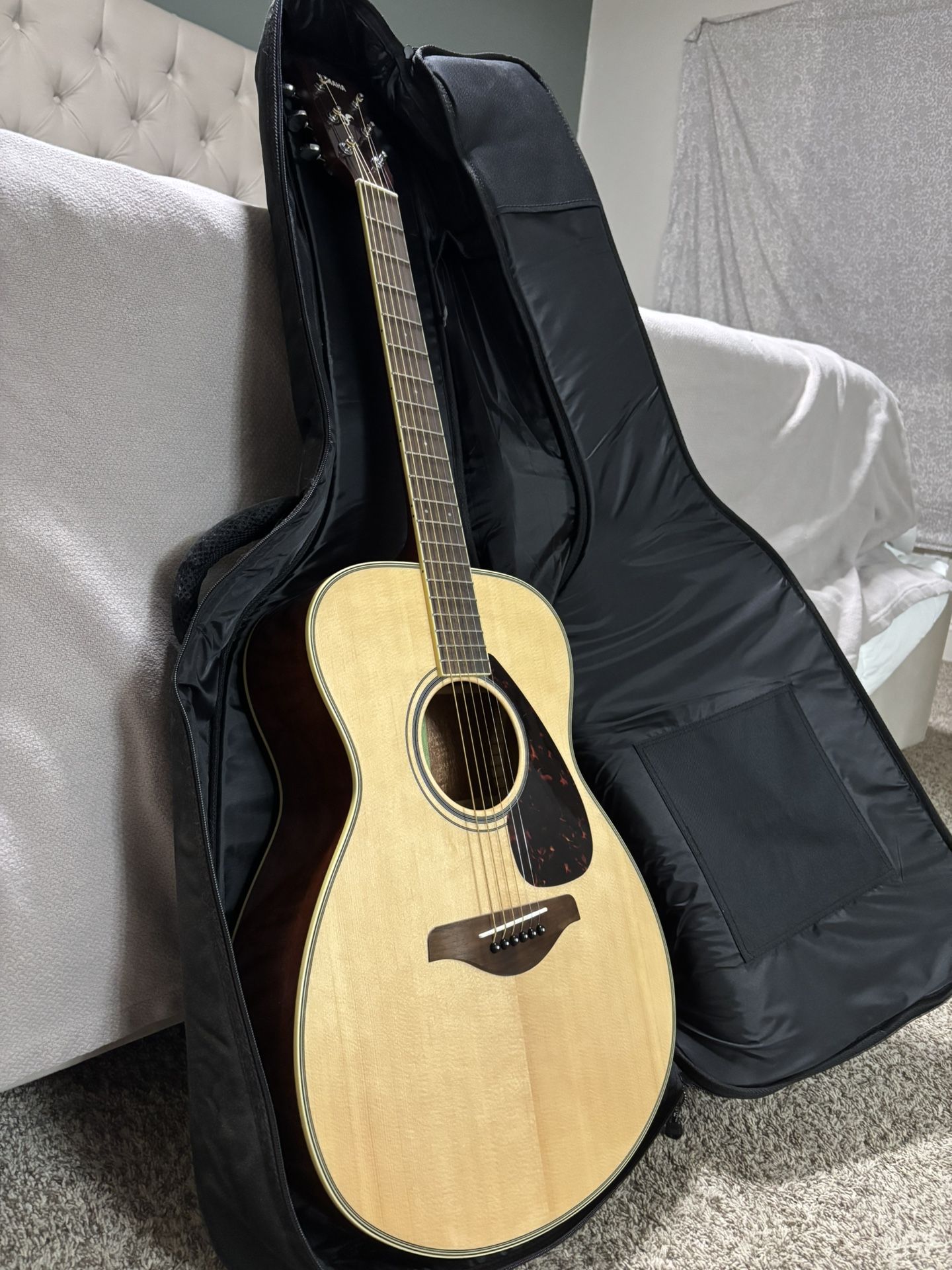 Yamaha Guitar