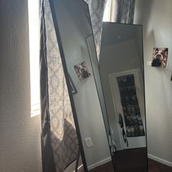 bedroom mirror floor