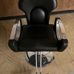 Barber Chair Parlor 
