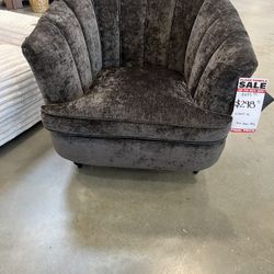 Barrel Armchair