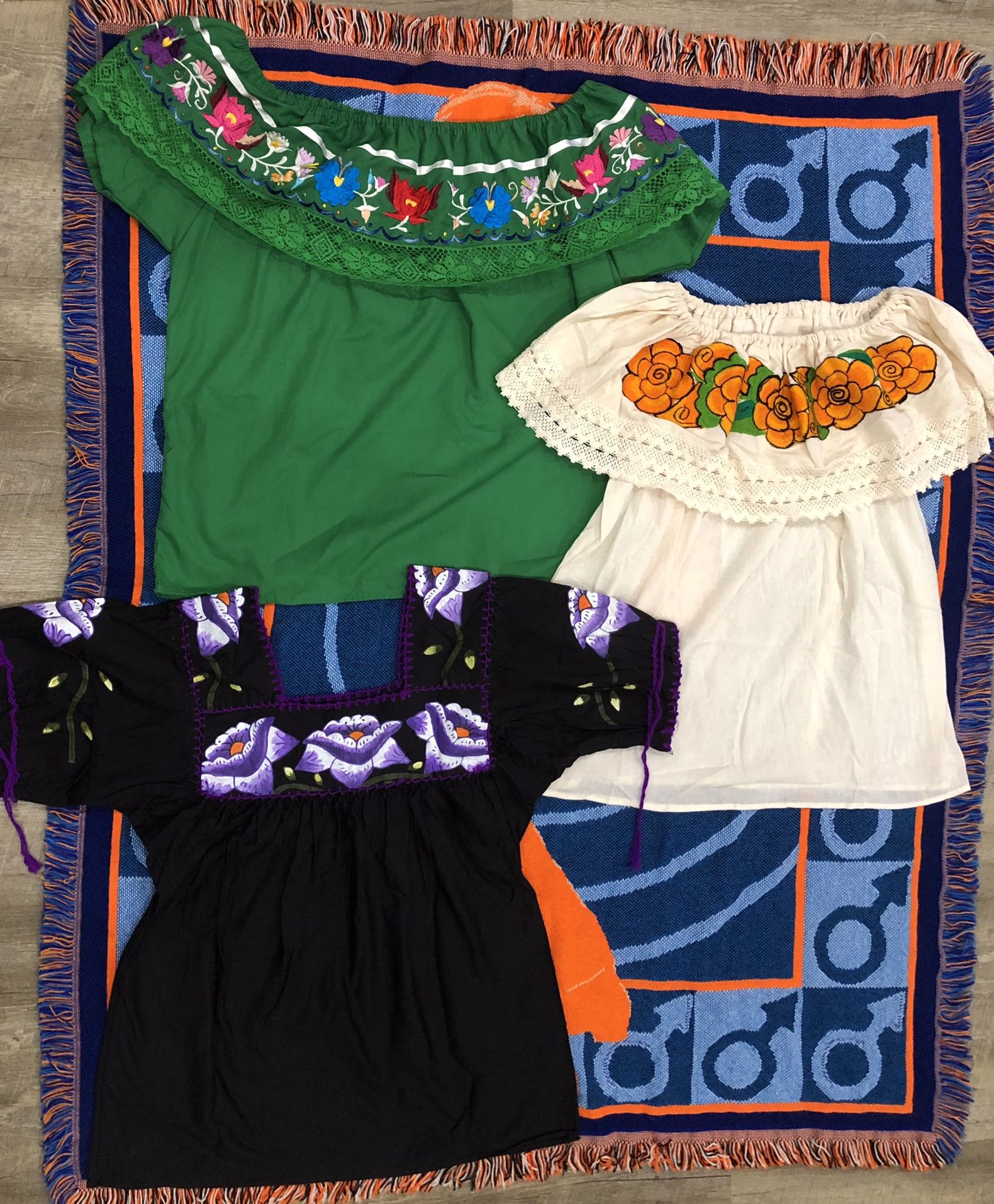 TRADITIONAL MEXICAN SHIRTS | BLUSAS MEXICANAS TRADICIONALES