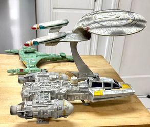 Star Wars Star Trek Space Ships