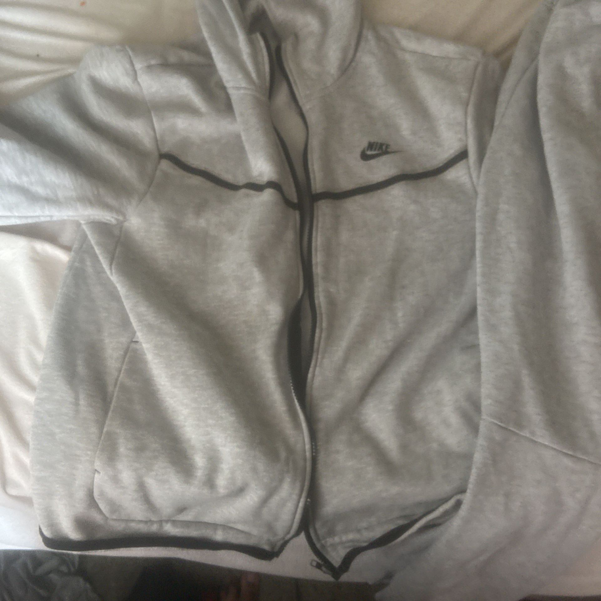 Xl Large Full Track Suit Grey Nike Tech