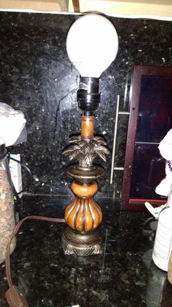 Tommy Bahama style table lamp