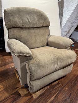 Lazy Boy Recliner Chair