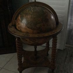 Antique 1960 World Globe W/ Dry Bar