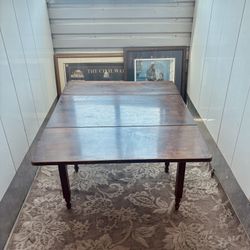 Antique Drop Leaf Table, Wood , dining table, Is 47 long 36 broad, very good condition 