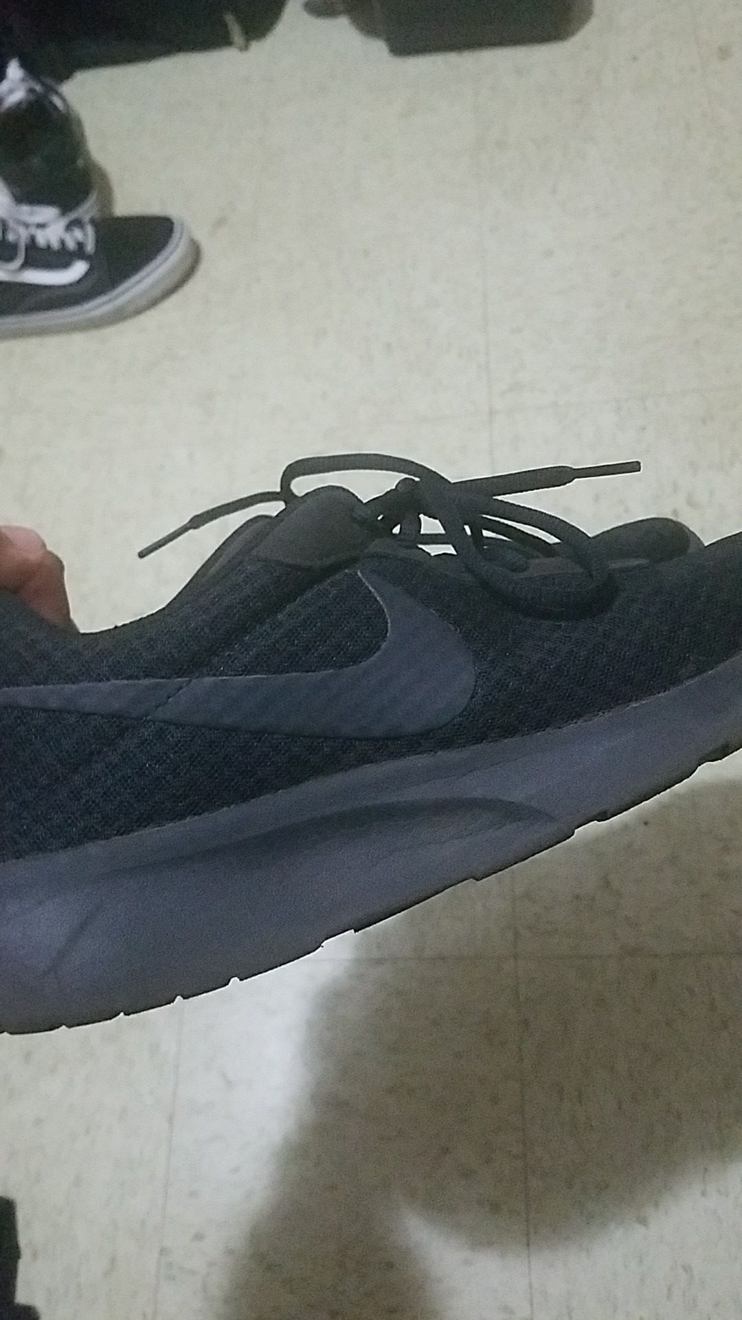 Nike black tanjuns