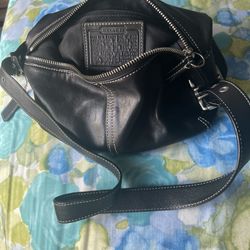 Coach small hobo shoulder black leather bag.