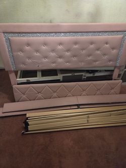 Queen size bed frame pink