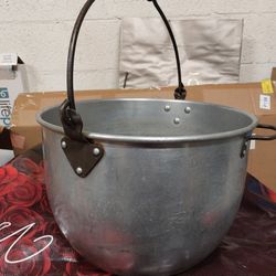 Pot