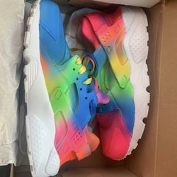 Customized Nike 6.5y